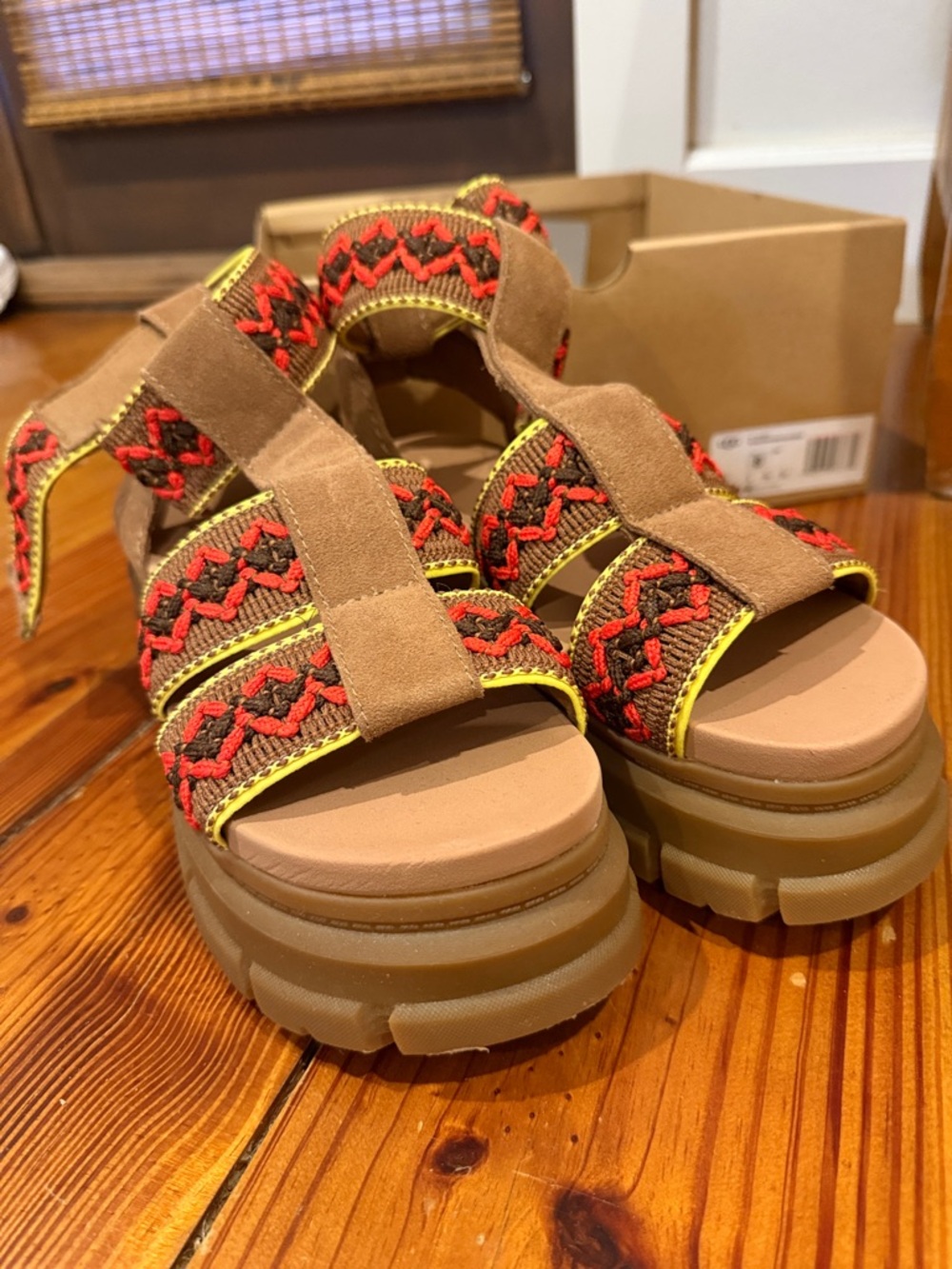 Ugg Chunky Platform Sandals with Red & Brown Woven Straps Brand New!